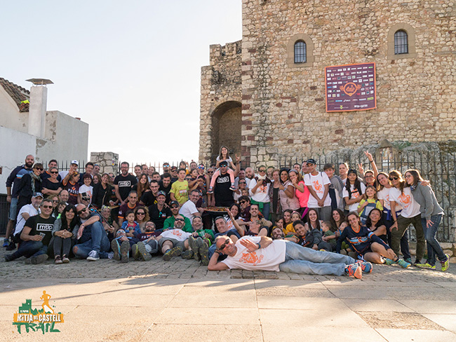 foto-equip-mitja-del-castell foto-equip-mitja-del-castell
